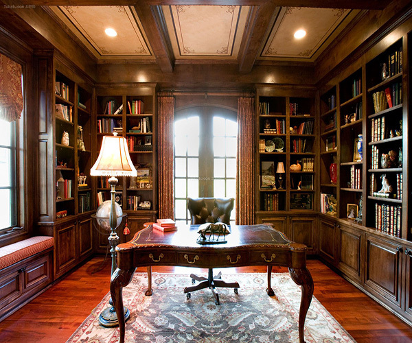 柳州别墅书房装修设计，可以让你在家中办公也能提升工作效率